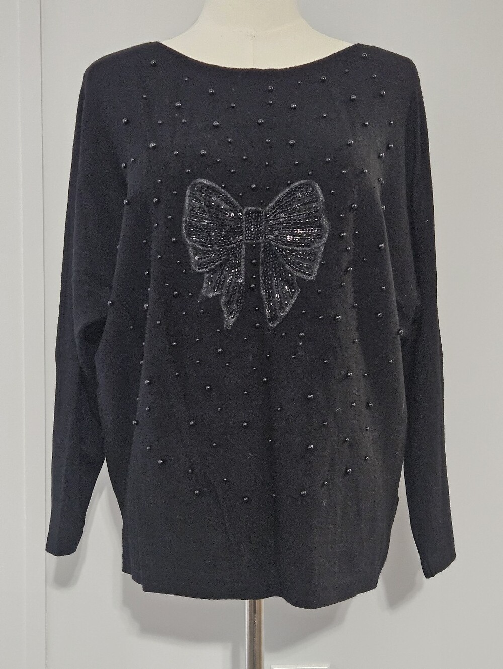 Liv Milano Size L Black Women's Long-Sleeved Knit Sweater Top with Butterfly Bea